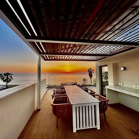 Santa Barbara Seafront Villas W Jacuzzi Pool Paphos Kültér fotó