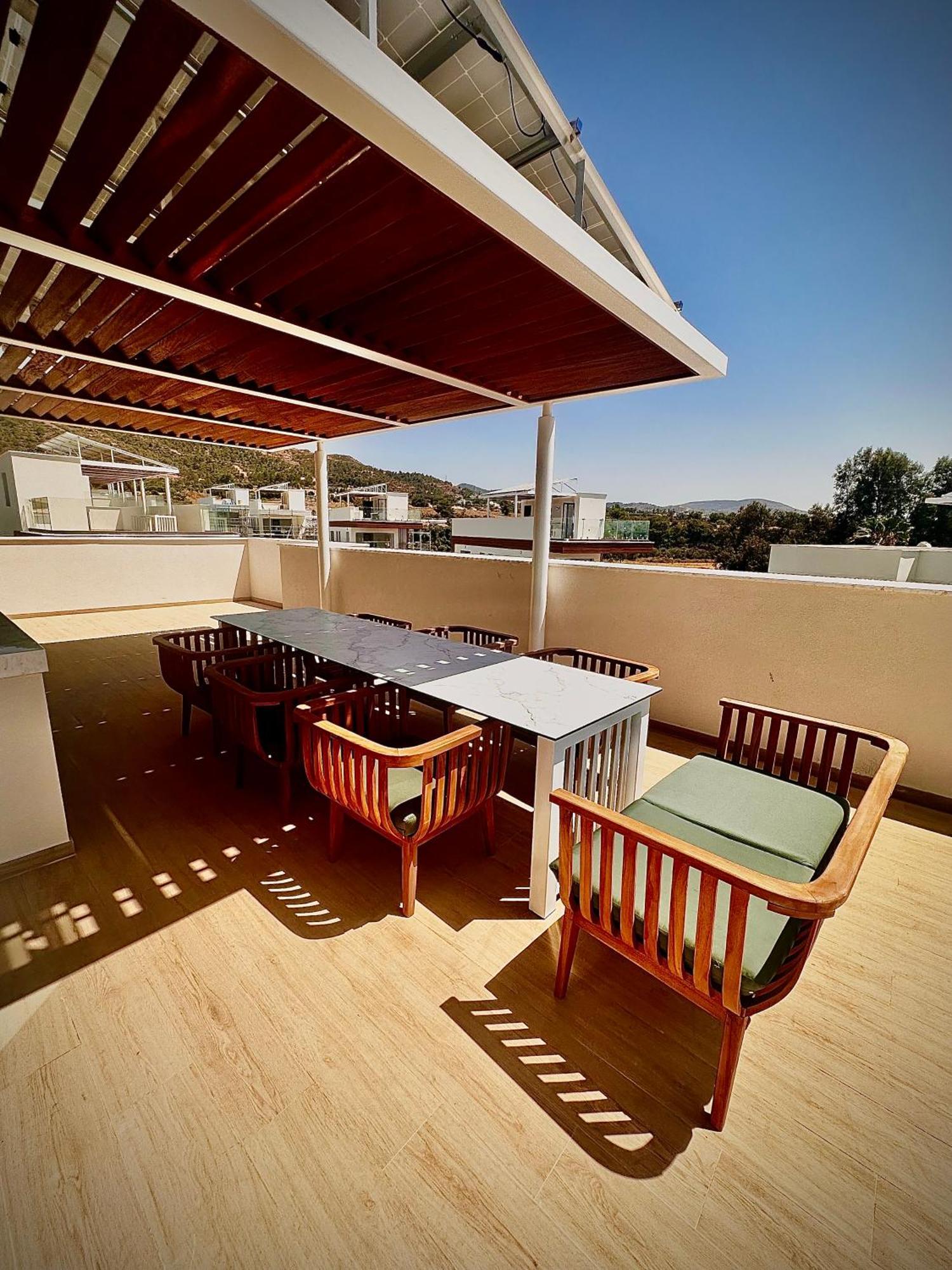 Santa Barbara Seafront Villas W Jacuzzi Pool Paphos Kültér fotó