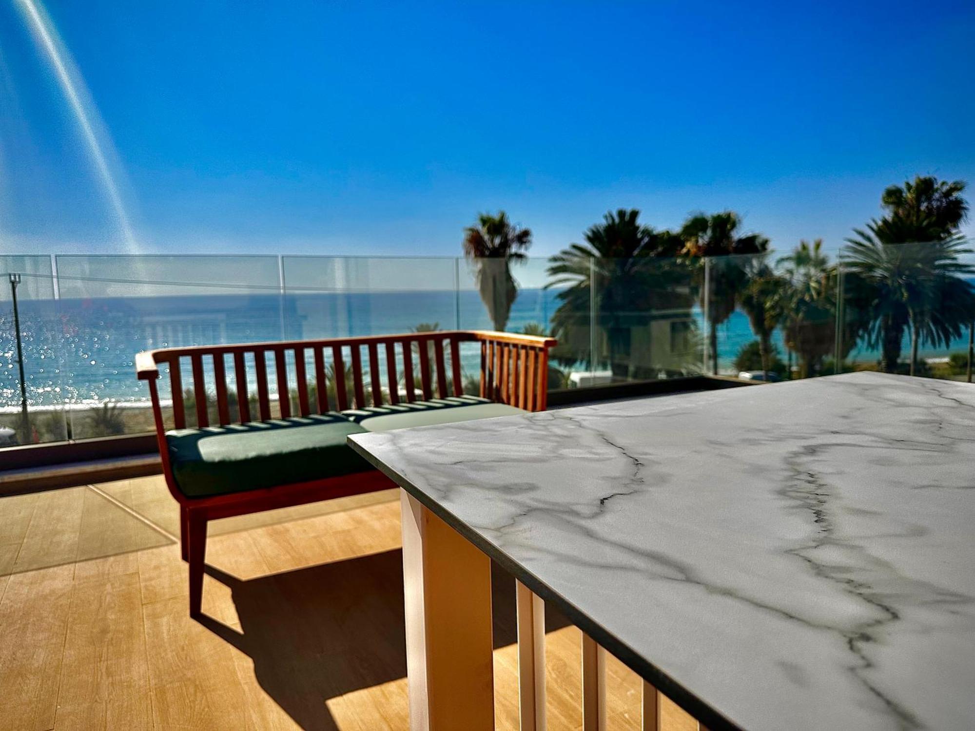 Santa Barbara Seafront Villas W Jacuzzi Pool Paphos Kültér fotó